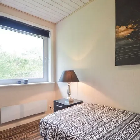 Σπίτι διακοπών Four-bedroom Holiday In Romo *